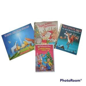 The Berenstain Bears Christmas DVD and Book Bundle- Rudolph